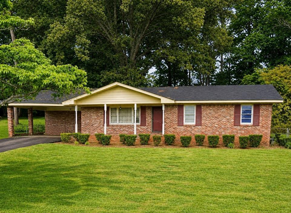 2749 Hutch Dr., Decatur, GA 30034