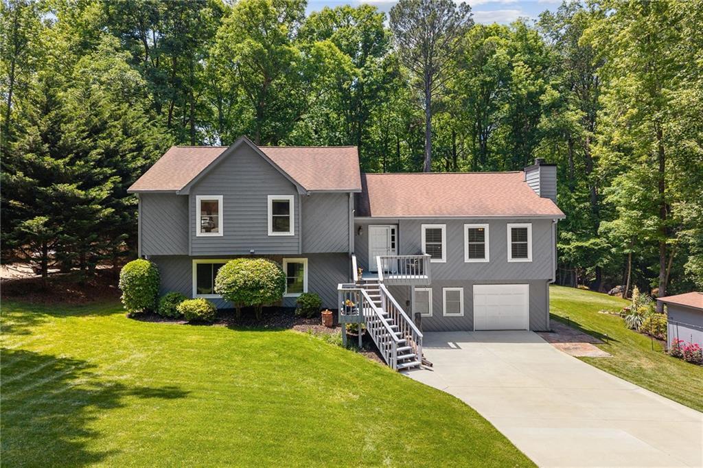 2974 Caldwell Cir., Suwanee, GA 30024