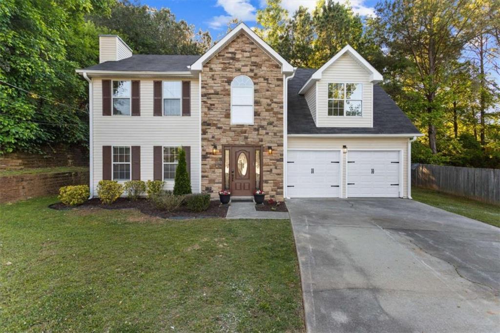 3897 Creek Shoals Ln, Ellenwood, GA 30294