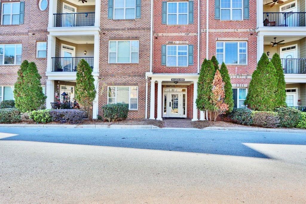7265 Glisten Ave. #122, Atlanta, GA 30328
