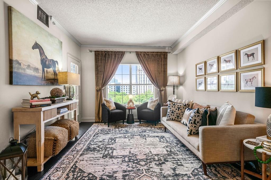 1075 Peachtree Walk #A419, Atlanta, GA 30309