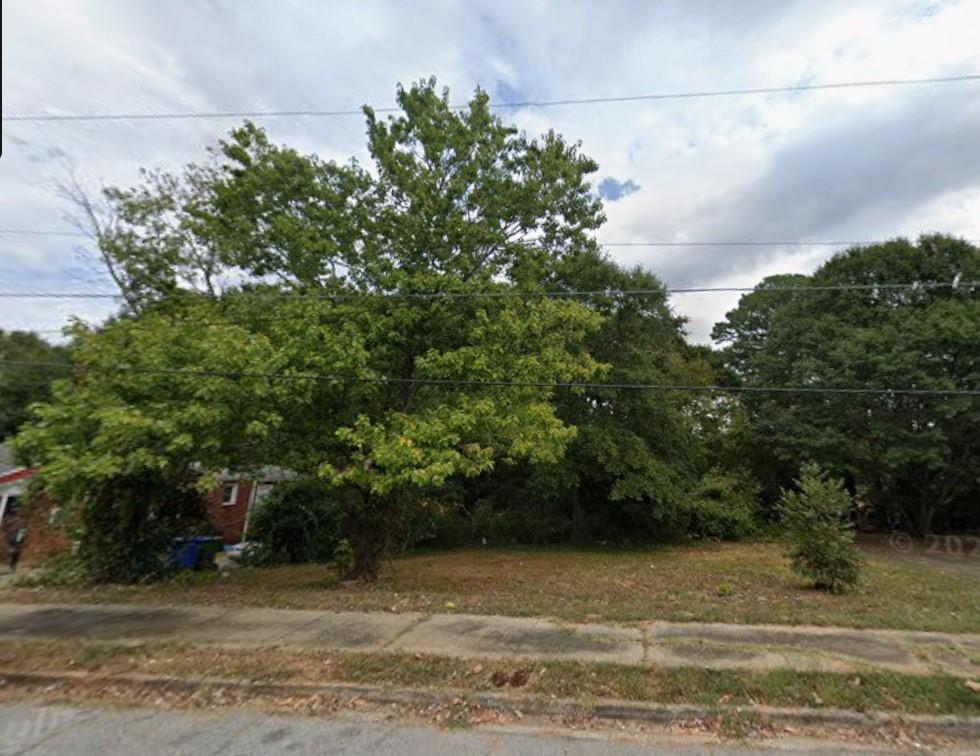 1706 Lisbon Dr., Atlanta, GA 30310