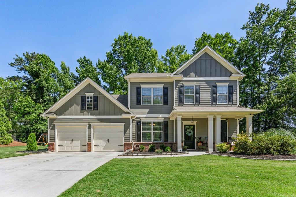 61 Azalea Lakes Dr., Dallas, GA 30157