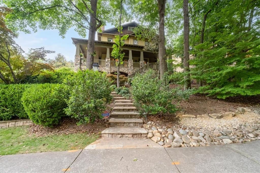1370 Rock Springs Cir., Atlanta, GA 30306
