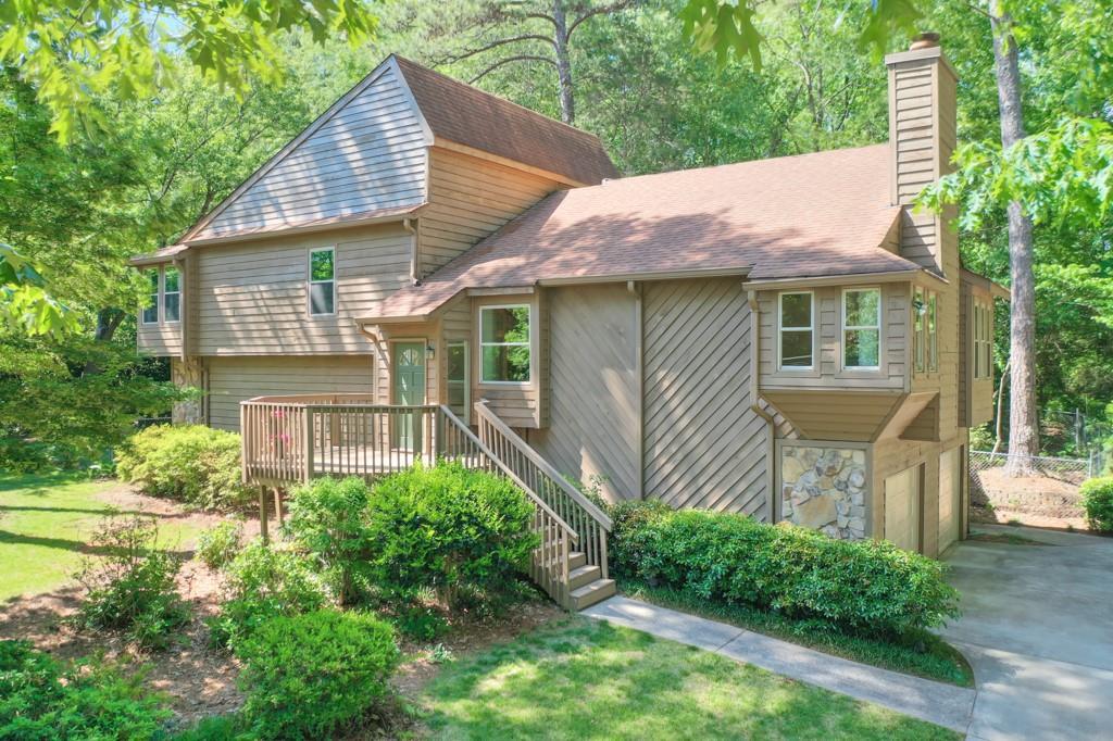 5457 Conway Dr., Marietta, GA 30068