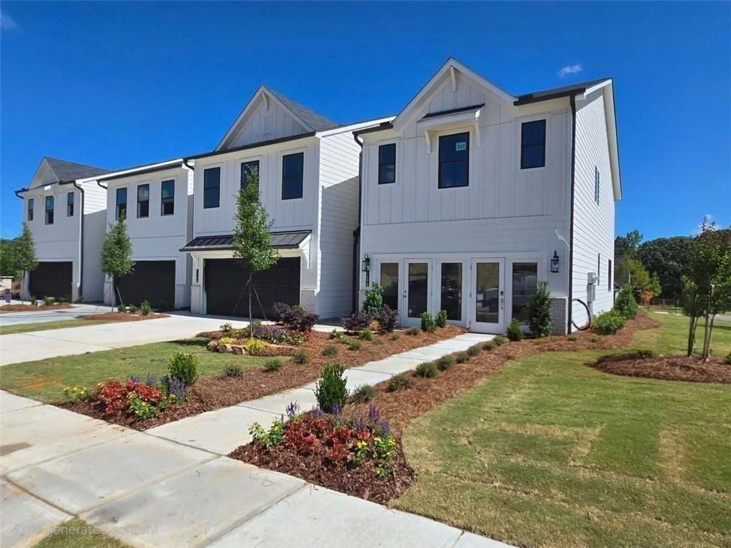 7433 Quinn Pl. #141, Flowery Branch, GA 30542