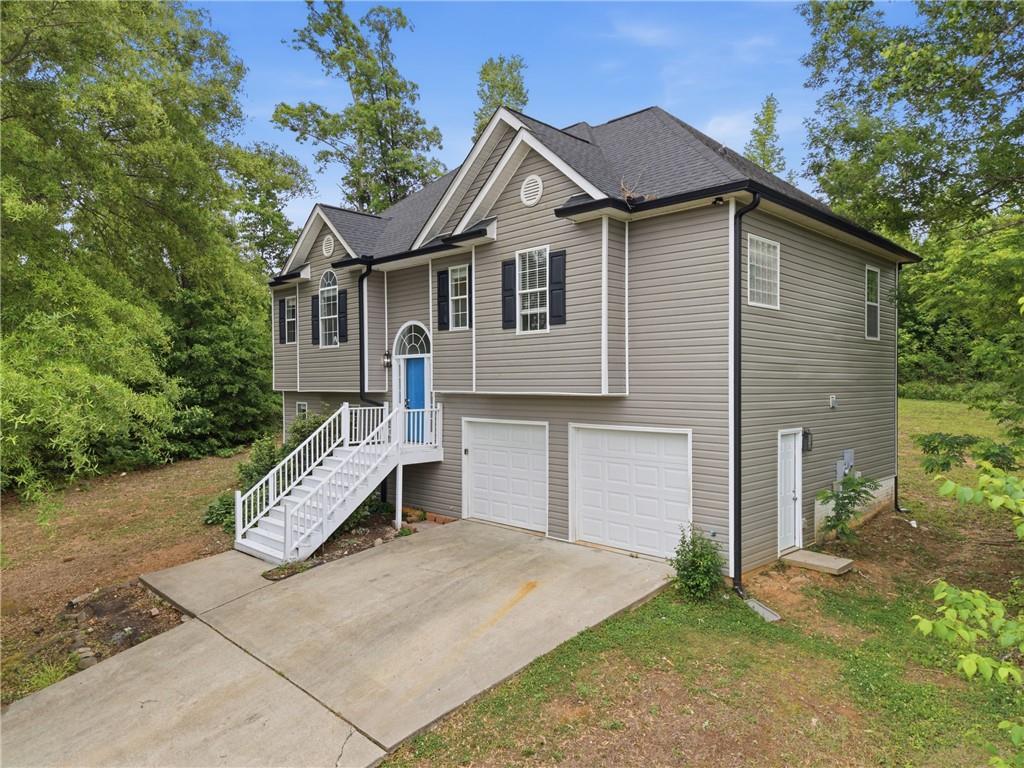 109 Arlington Ct., Newnan, GA 30263