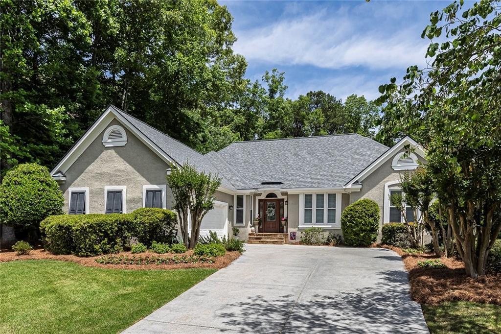 1104 Fox Creek Ct., Woodstock, GA 30189