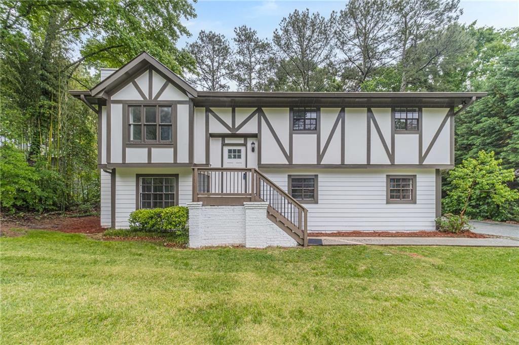 4576 Canda Dr., Lilburn, GA 30047