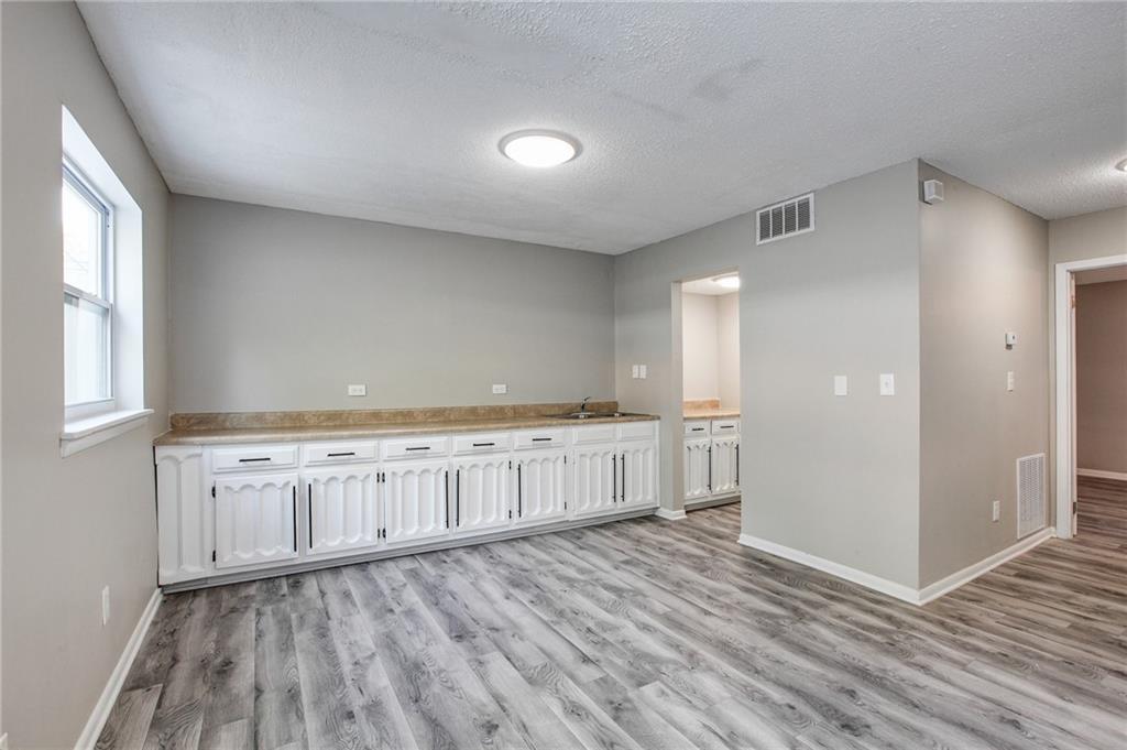 7325 Cardigan Cir., Atlanta, GA 30328