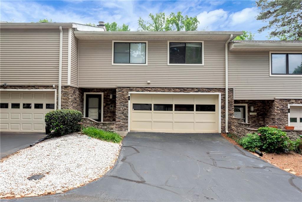 5 Basswood Cir., Atlanta, GA 30328