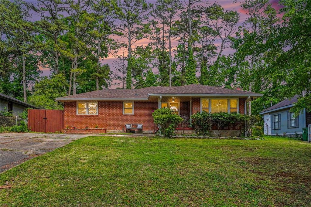 1950 Glendale Dr., Decatur, GA 30032