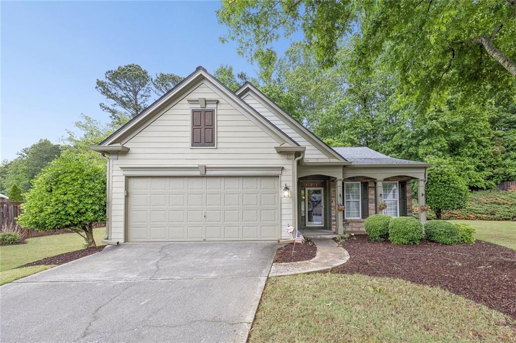 203 Bourke Ct., Woodstock, GA 30188