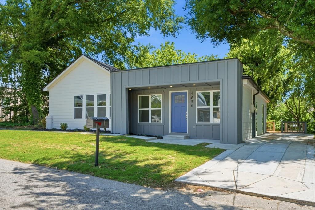 2624 Peyton Rd., Atlanta, GA 30318