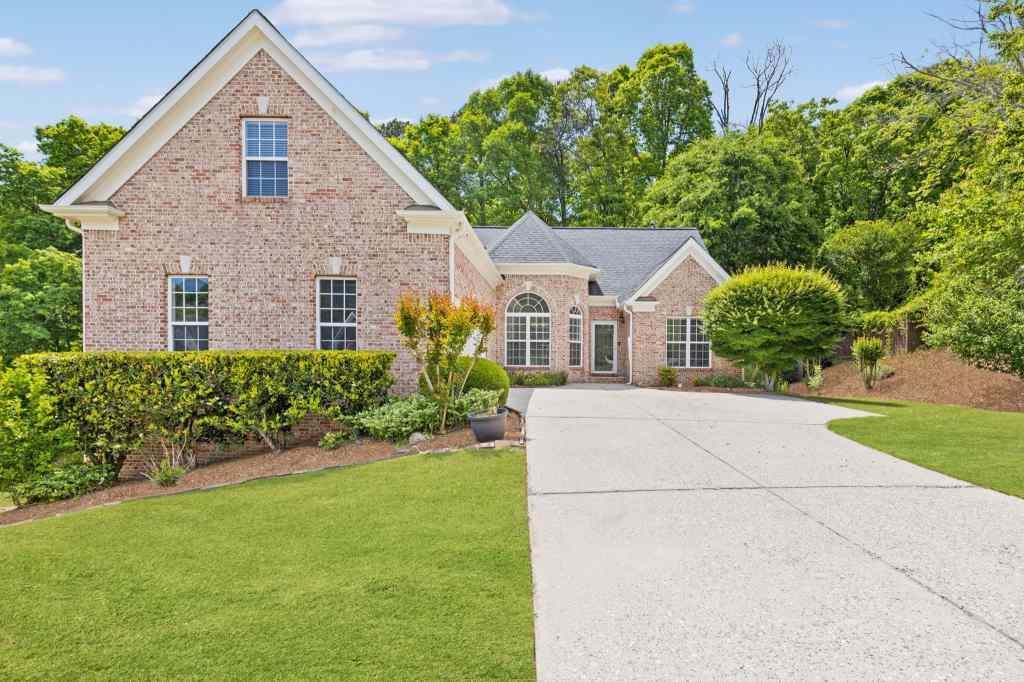 1570 Brooks Pointe Cir., Lawrenceville, GA 30045