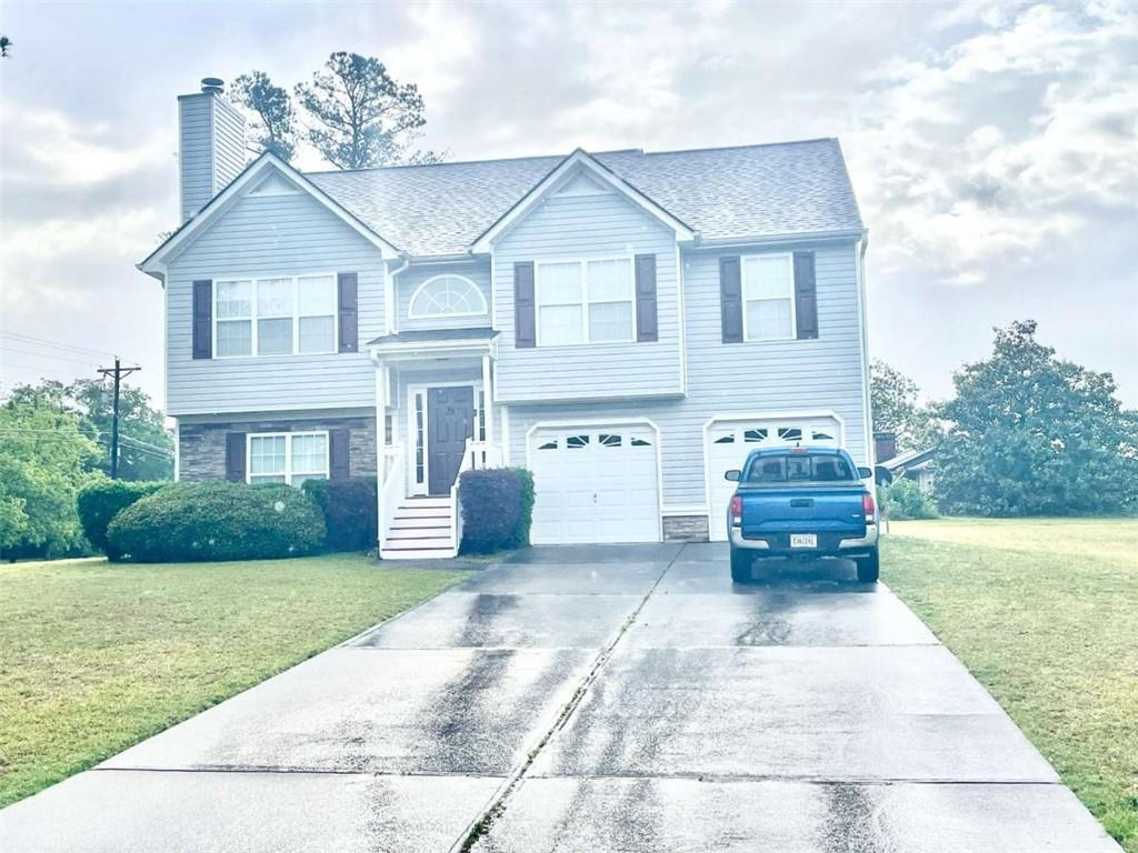 100 Hawthorn Dr., Carrollton, GA 30116