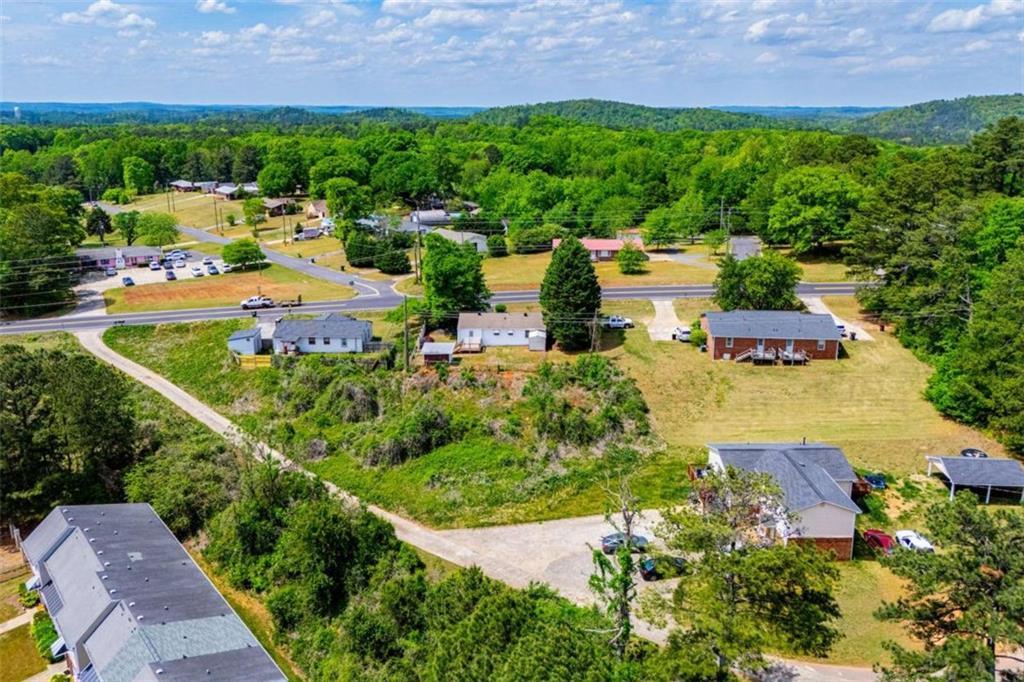 388 Macland Rd., Dallas, GA 30132