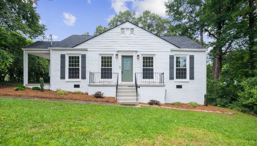 3092 Leeland Rd., Decatur, GA 30032