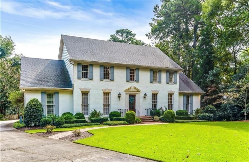 3200 Farmington Dr., Vinings, GA 30339