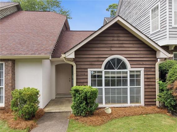 New Homes with Master Bedrooms on the 1st Floor in Clarkston: May 2nd to May 8th