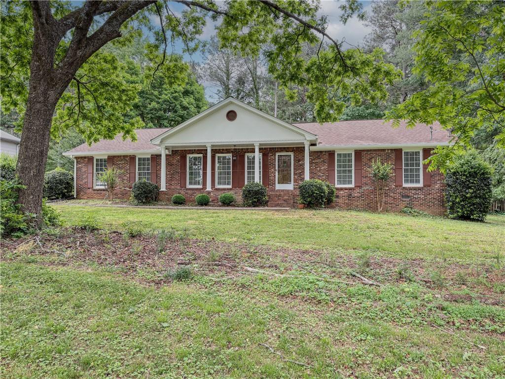 2764 Amberly Way, Snellville, GA 30078