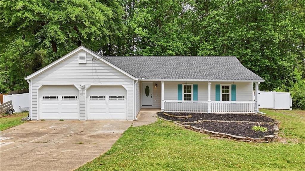 847 Riverstone Ln., Woodstock, GA 30188