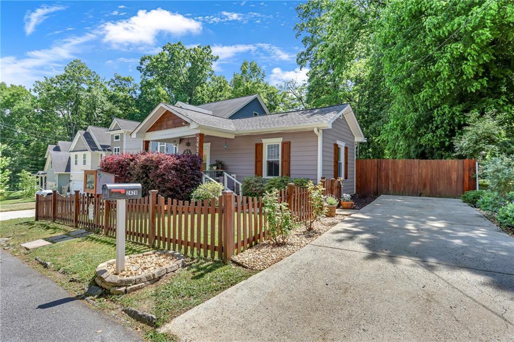 2428 Brantley St., Atlanta, GA 30318