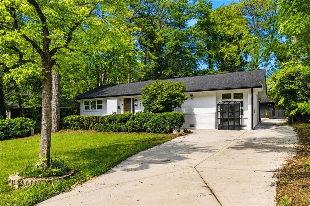 1988 Brewer Blvd., Atlanta, GA 30310