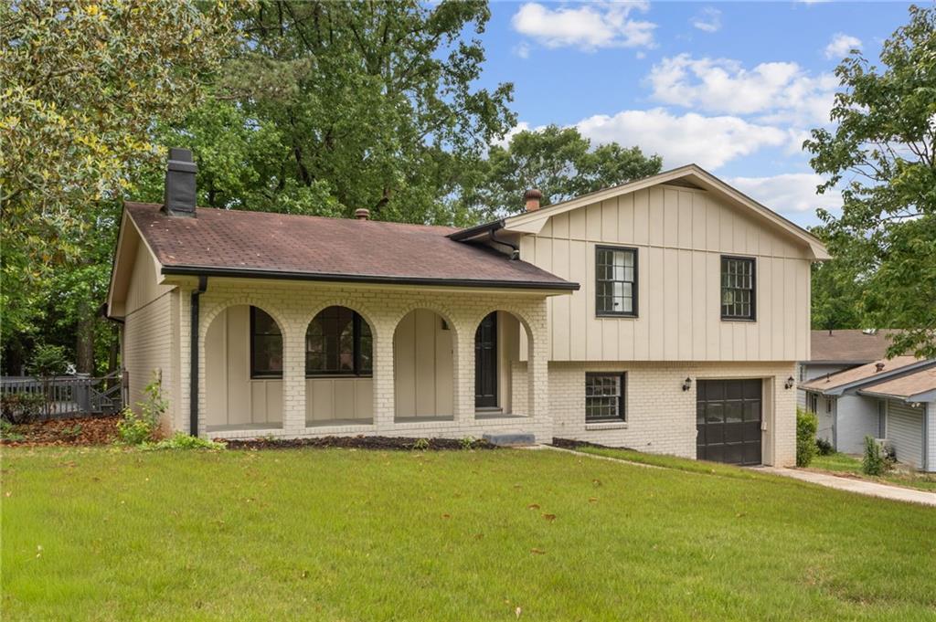 2209 Willoby Ct., Morrow, GA 30260