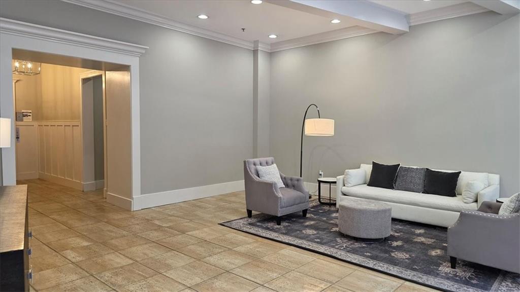 2255 Peachtree Rd. #521, Atlanta, GA 30309