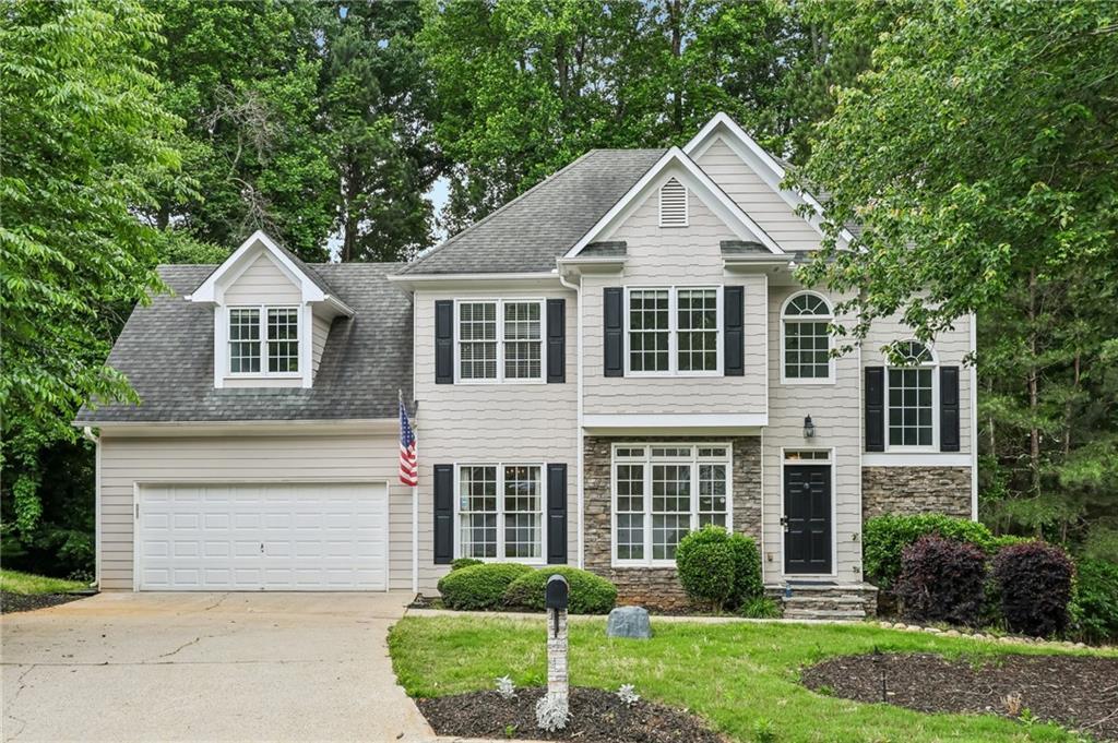 6367 Spring Lake Dr., Flowery Branch, GA 30542