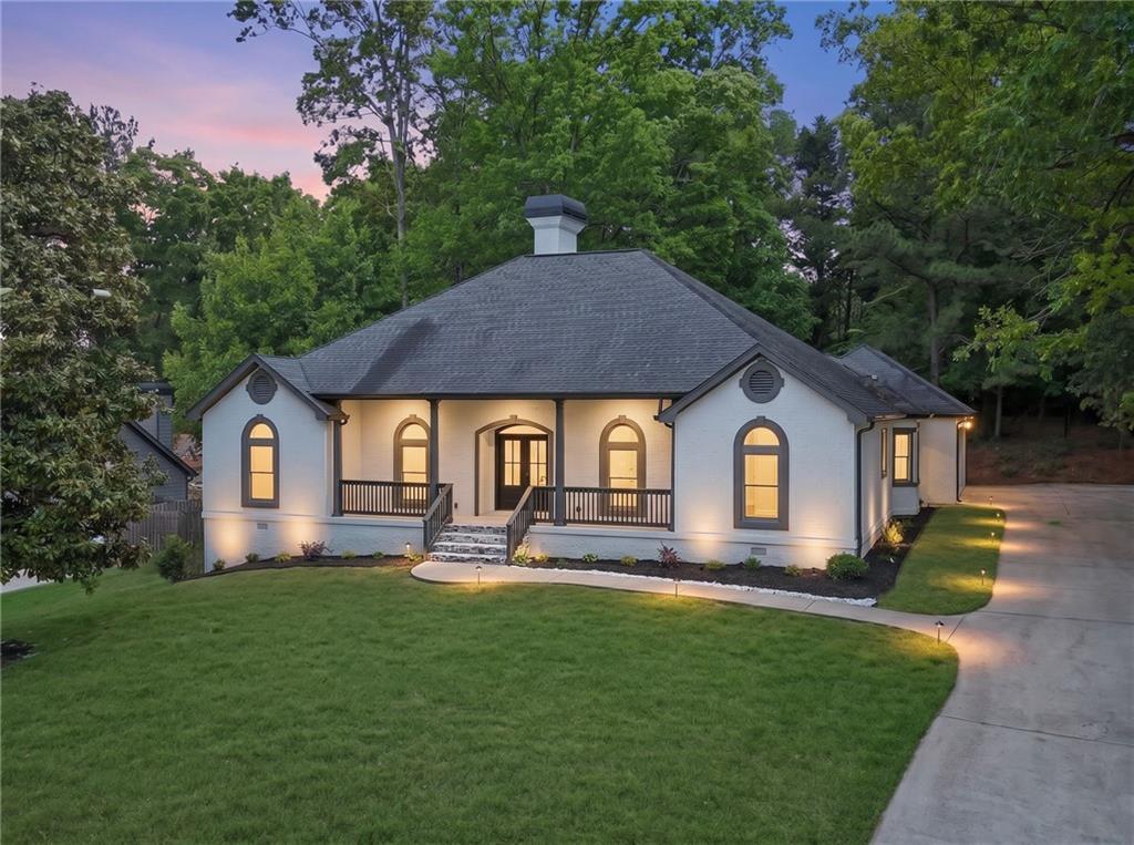 731 Chattahoochee Pl., Gainesville, GA 30506