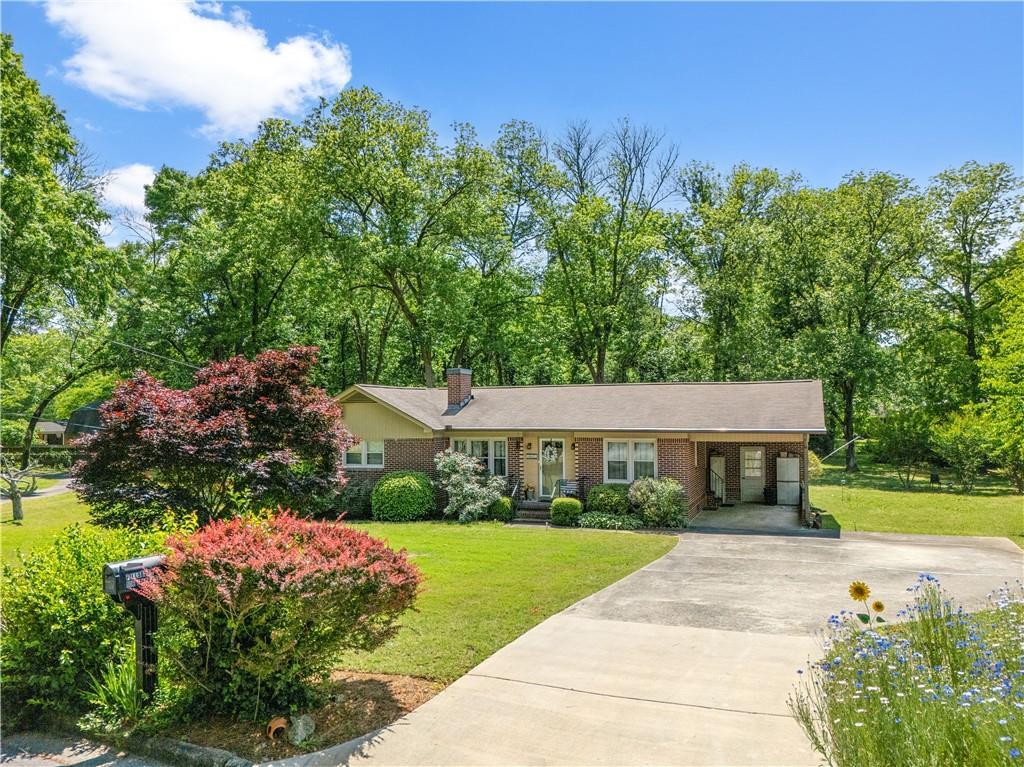 106 E Valley Rd, Rome, GA 30161