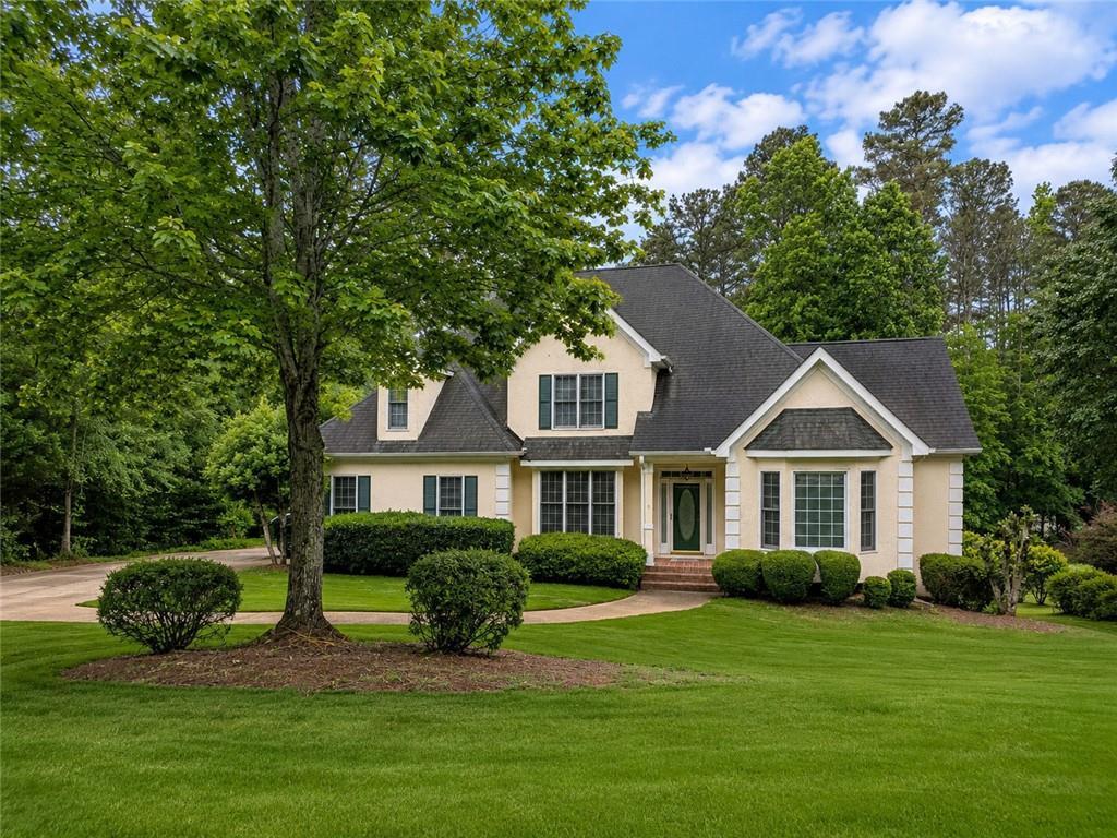 155 Lucky Leaf Pl., Fayetteville, GA 30214