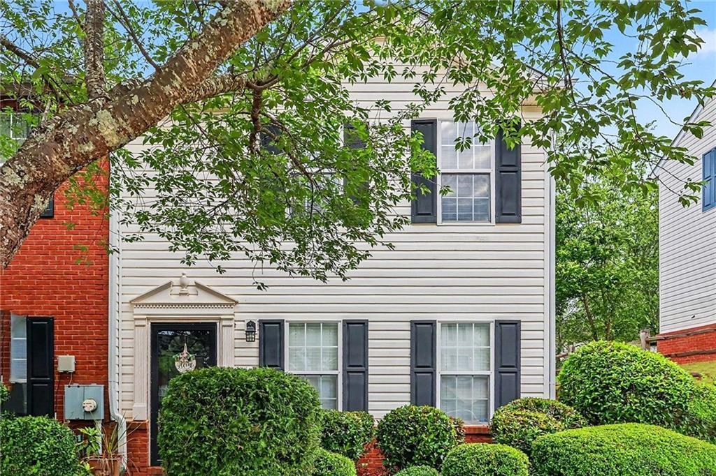 5867 Strathmoor Manor Cir., Lithonia, GA 30058
