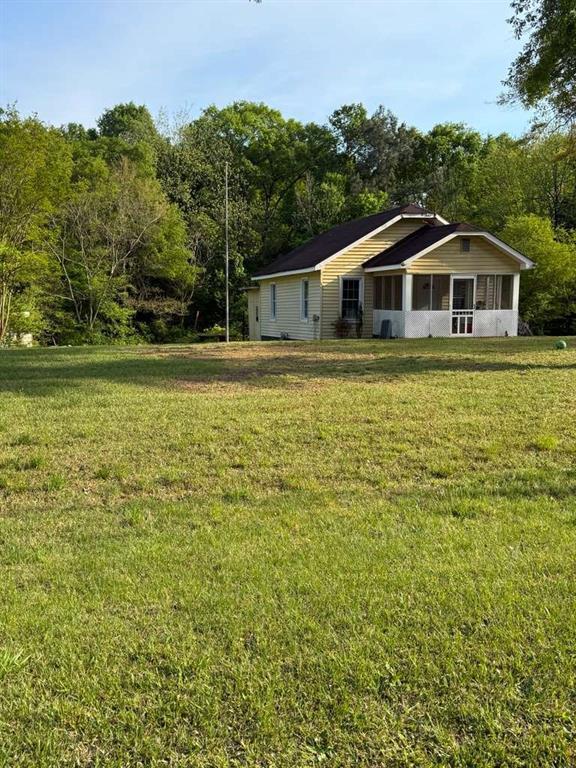 1186 E Tugalo St., Toccoa, GA 30577