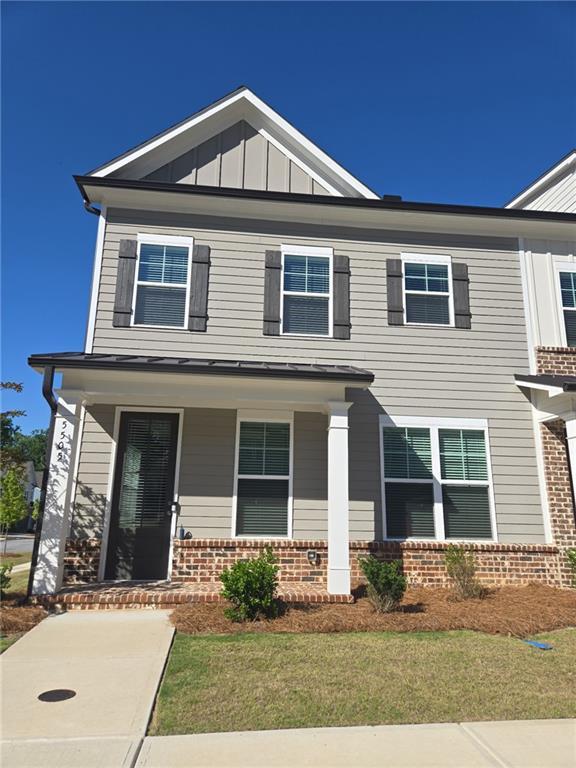 5505 Leyland Tr., Flowery Branch, GA 30542