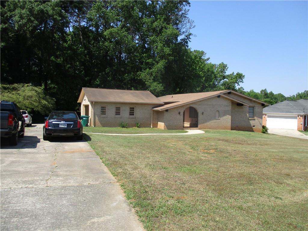 235 N Killian Hill Rd., Lilburn, GA 30047