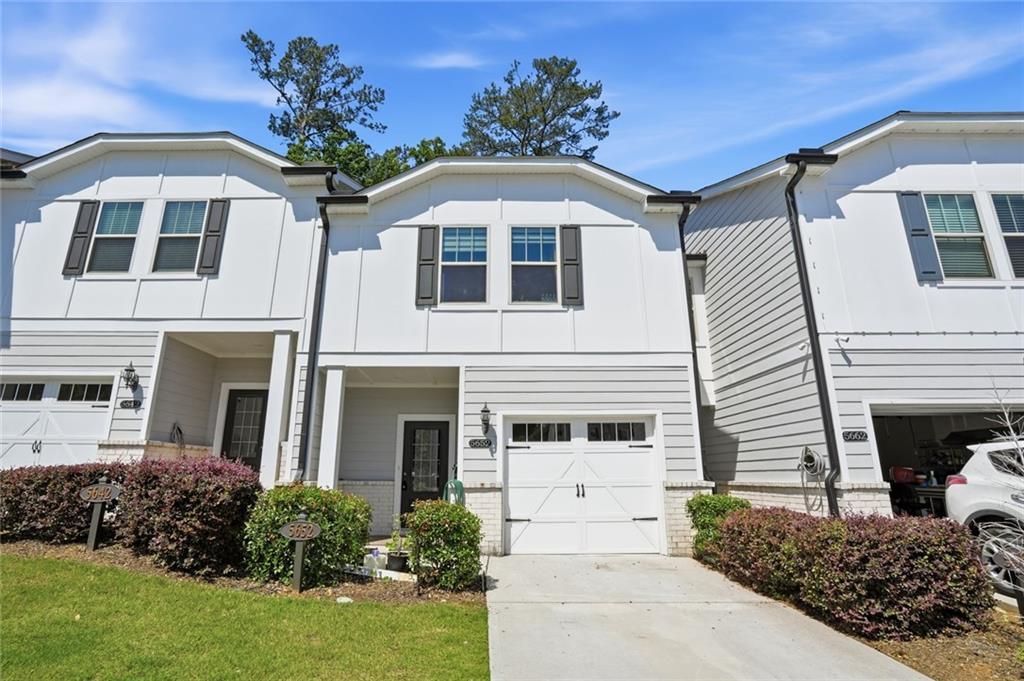 5652 Plain Field Ln., Lilburn, GA 30047