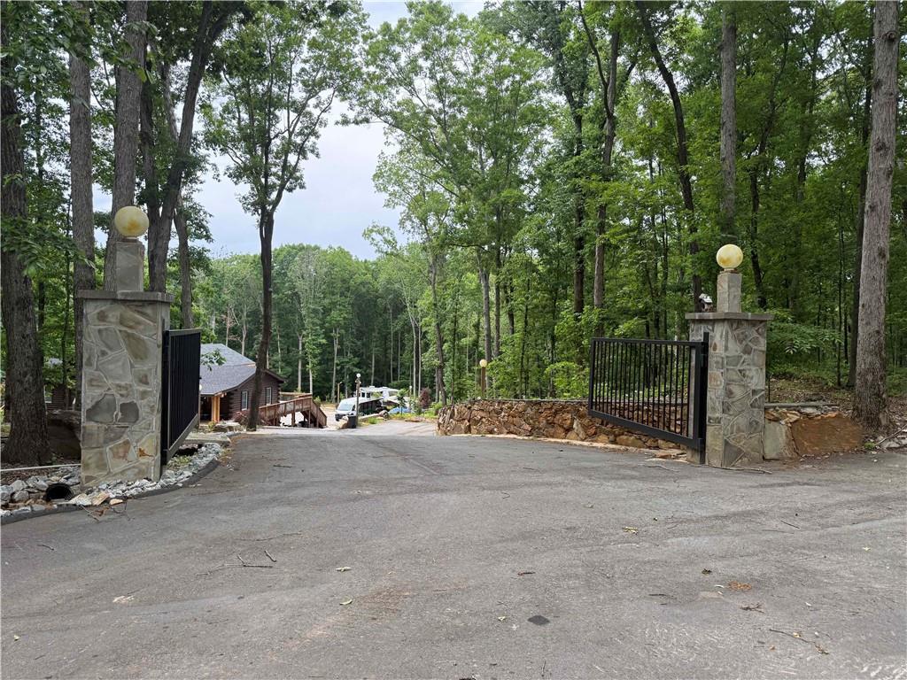 2426 E Maddox Rd., Buford, GA 30519