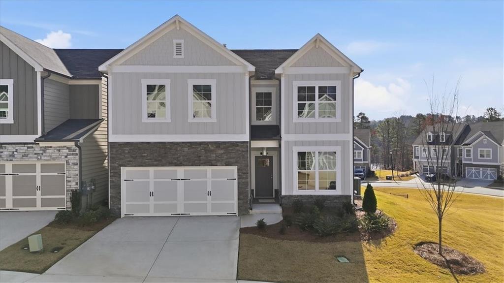 304 Lakeside Ct., Canton, GA 30114