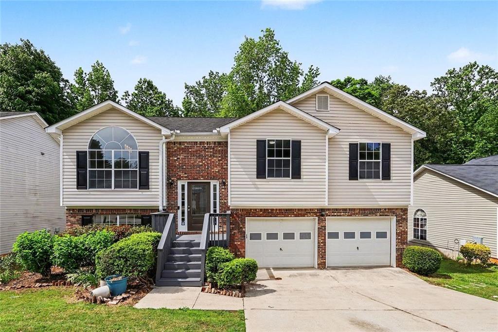 5687 Wellborn Oaks Ct., Lithonia, GA 30058