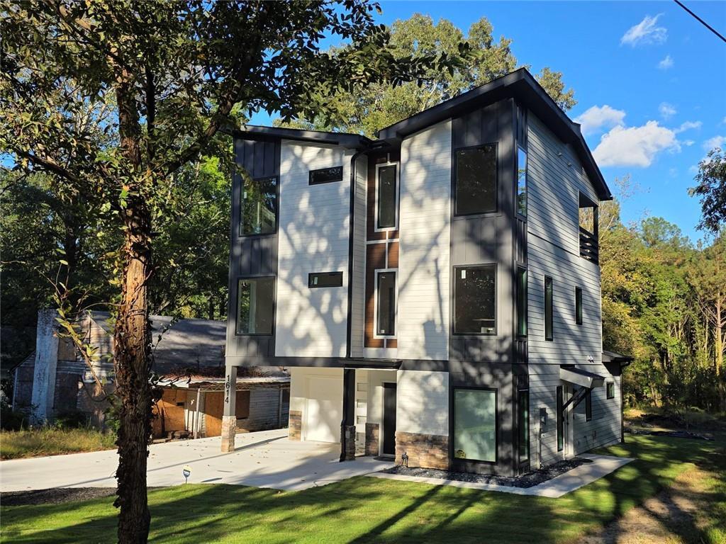 1614 Woodland Ave., Atlanta, GA 30316