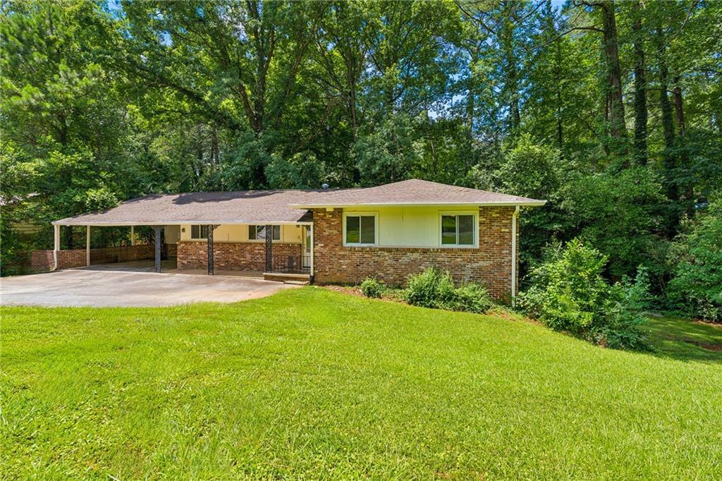 1744 Reindeer Dr., Atlanta, GA 30329