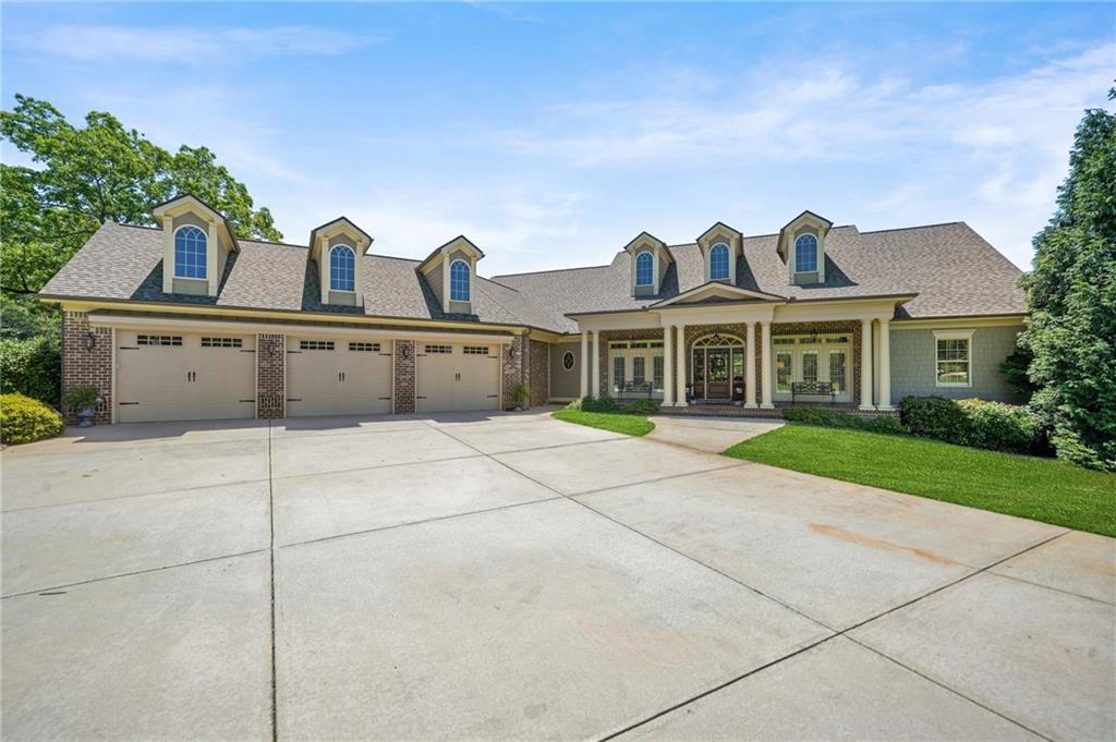 428 Fox Valley Dr., Monroe, GA 30656