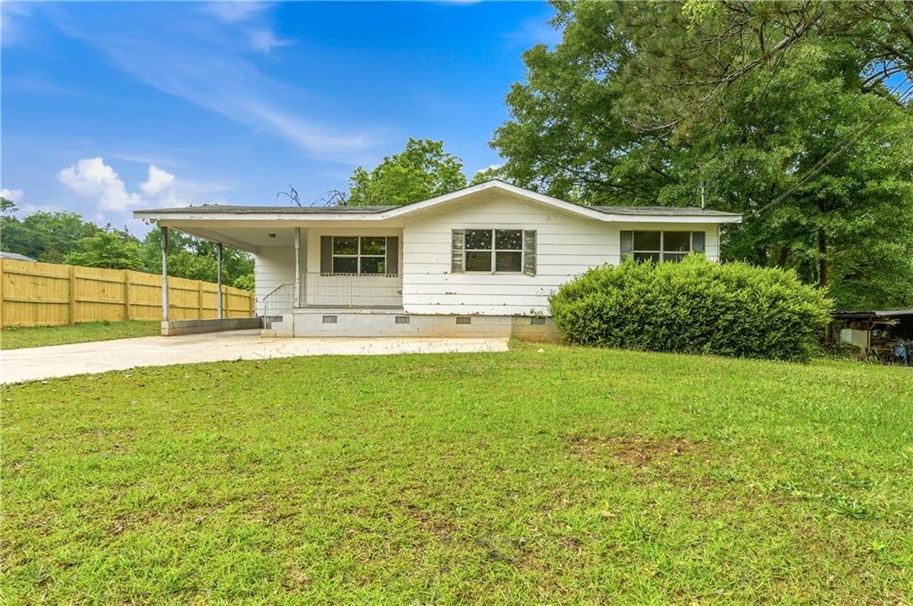 173 Starr Dr., Jonesboro, GA 30236