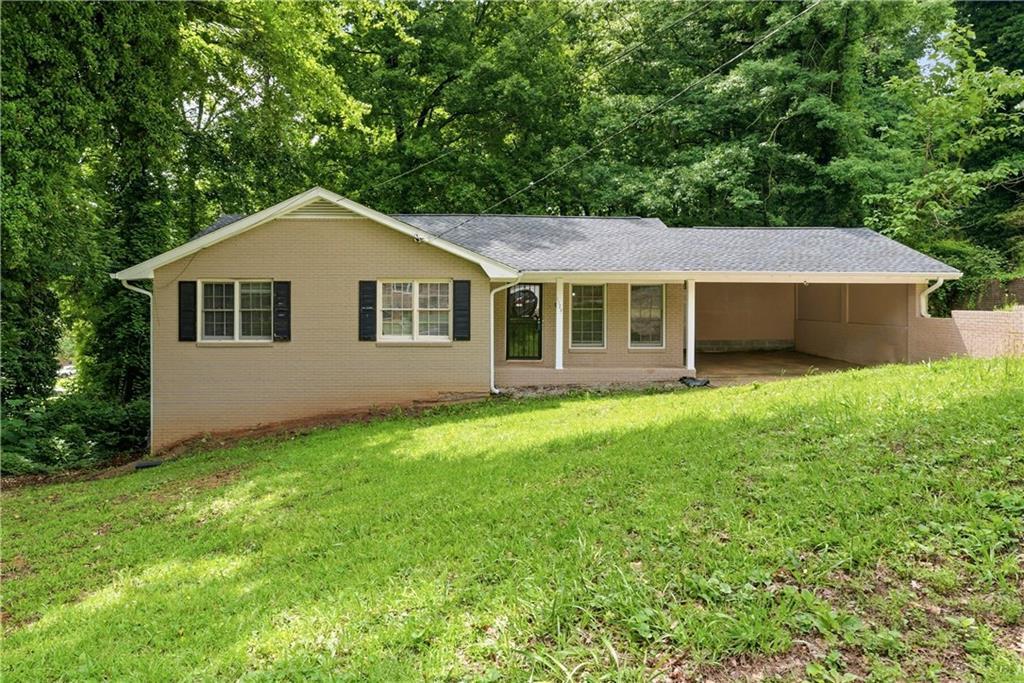 1179 Burbank Tr., Morrow, GA 30260