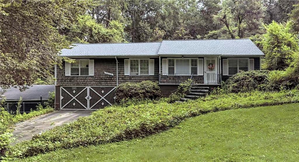 1052 Country Ln., Atlanta, GA 30324