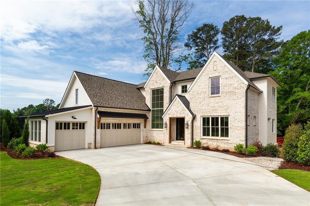 10908 Woodstock Rd., Roswell, GA 30075