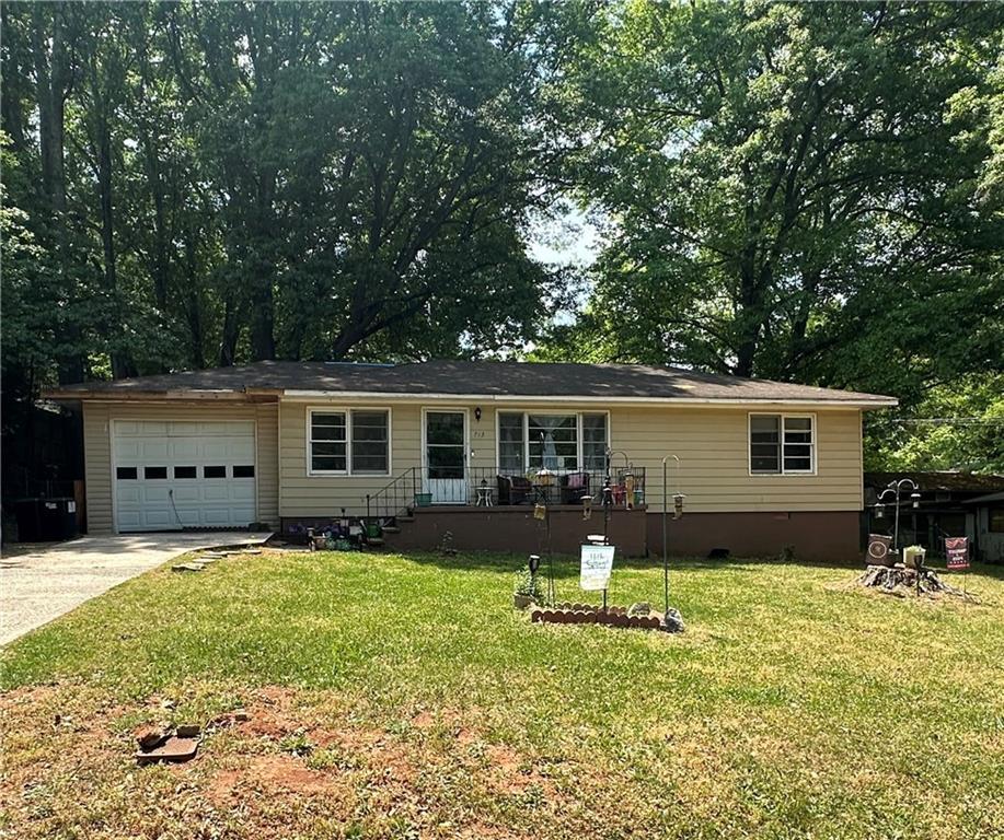 713 Ruby St., Marietta, GA 30066